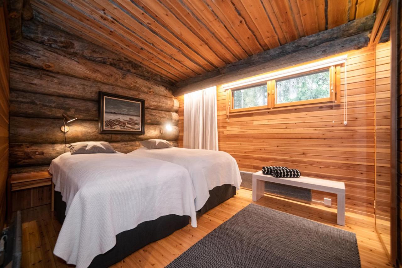 Chalet Keloruka 15 Luxury Lodge, 5 Ensuite Bedrooms, 250 M2, Jacuzzi, 2 X Pass Ruka